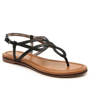 New Kelly + Katie “Peggy” Sandal